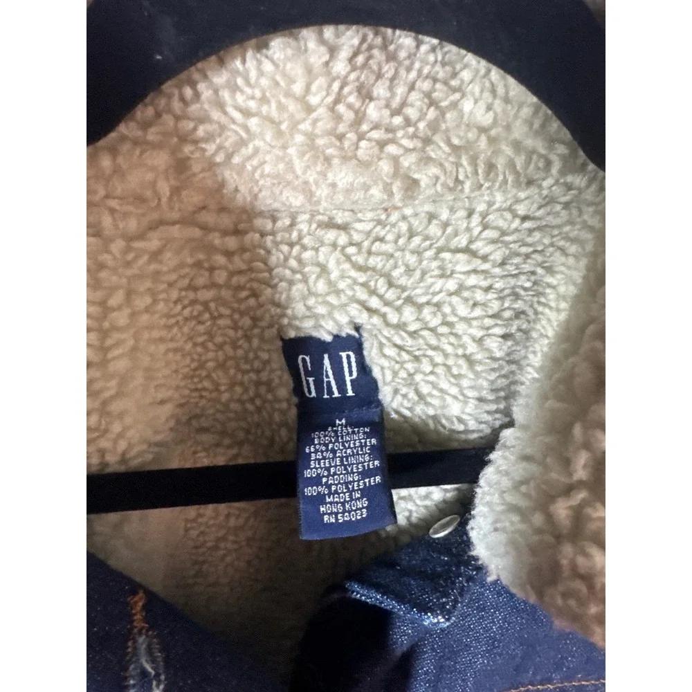 Gap Denim Sherpa Lined Trucker Jacket Womens Medium Dark Wash Blue Jean Coat - Picture 2 of 4